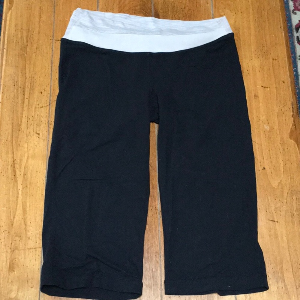 Lululemon cropped leggings